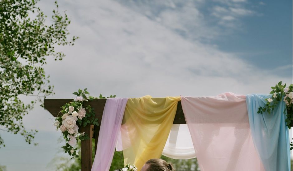 Noah and Acacia 's Wedding in New Virginia, Iowa