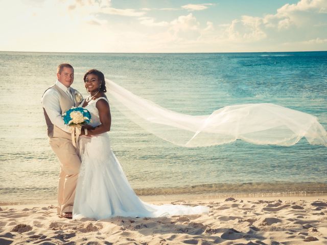 Christopher and Melanie&apos;s Wedding in Gros Islet, St. Lucia 65