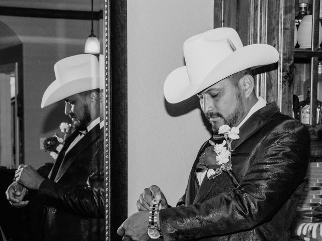 Luz and Pablo&apos;s Wedding in Arlington, Texas 4