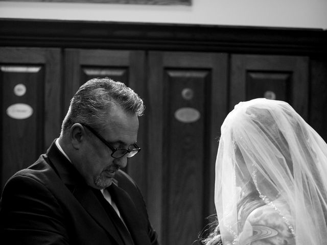 Ben and Whitney&apos;s Wedding in Grand Blanc, Michigan 19