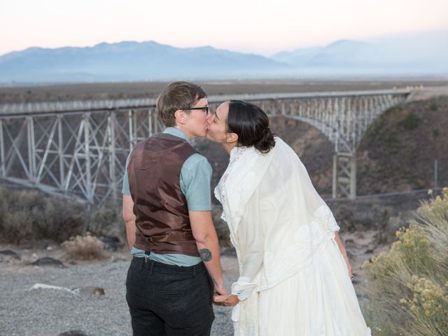 Sarah and Veronica&apos;s Wedding in Taos, New Mexico 3