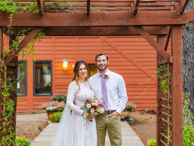 Mike and Halle&apos;s Wedding in Flagstaff, Arizona 1