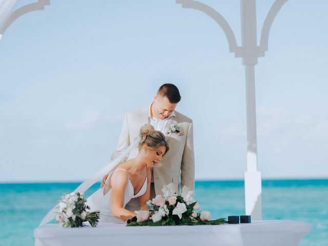 Matthew and Brittany&apos;s Wedding in Punta Cana, Dominican Republic 36