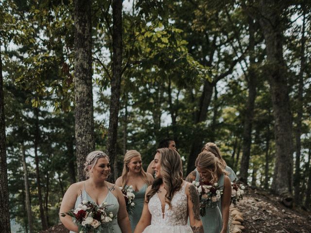 Noah and Haley&apos;s Wedding in Pigeon Forge, Tennessee 22