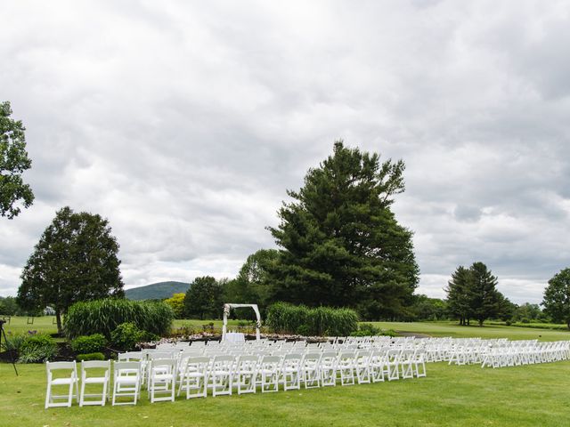 Jared and Jenny&apos;s Wedding in Queensbury, New York 11