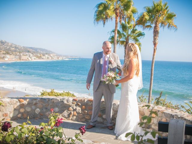 David and Lauren&apos;s Wedding in Laguna Beach, California 14