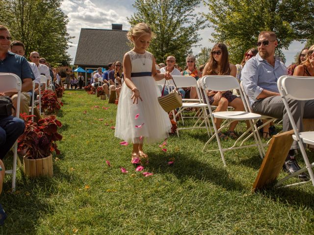 Trevor and Haylie&apos;s Wedding in Grand Rapids, Michigan 10