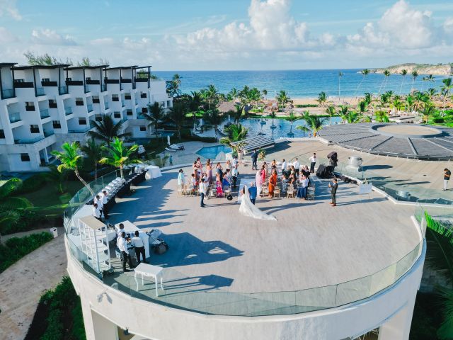 Jesus and Mireya&apos;s Wedding in Punta Cana, Dominican Republic 40