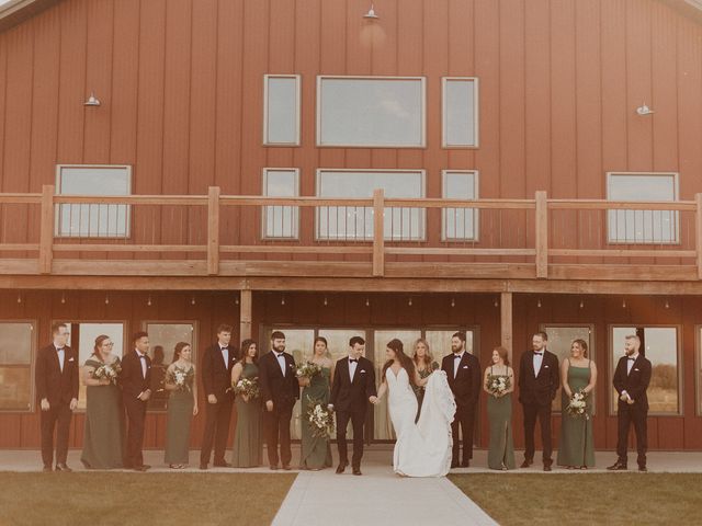 Jessica and Drew&apos;s Wedding in Norwalk, Iowa 345