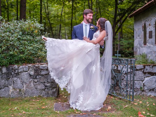 Ben and Sophie&apos;s Wedding in Sunapee, New Hampshire 53