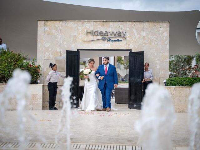 Matthew and Brandy&apos;s Wedding in Punta Cana, Dominican Republic 33