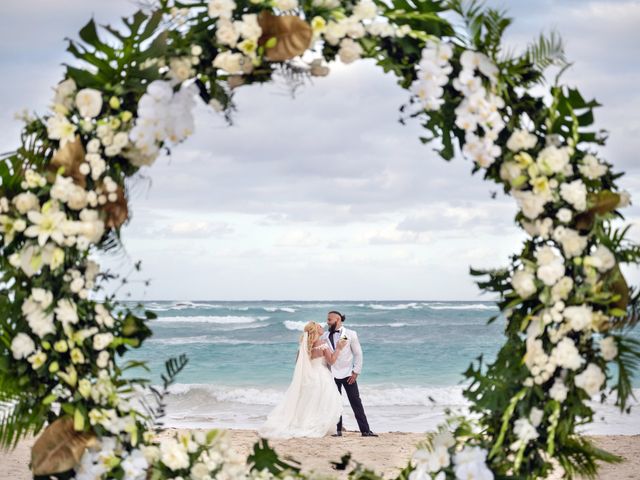 Jose and Alexis&apos;s Wedding in Punta Cana, Dominican Republic 59