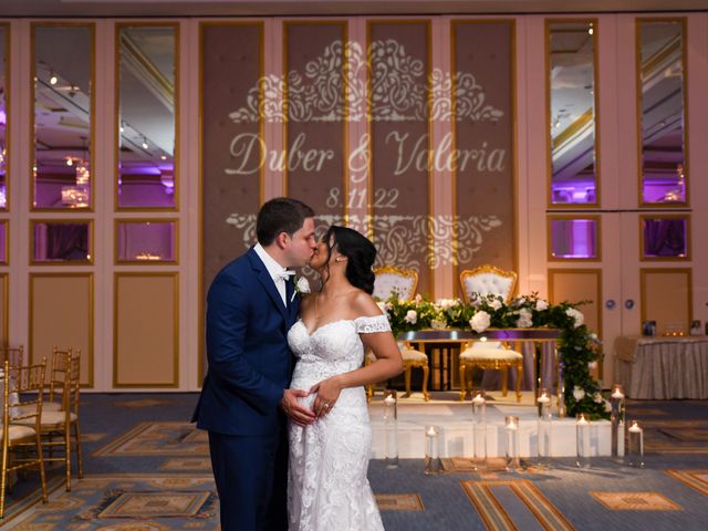 Valeria and Duber&apos;s Wedding in Cedar Grove, New Jersey 13