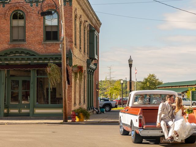 Gavin and Kendall's Wedding in Coxsackie, New York 10
