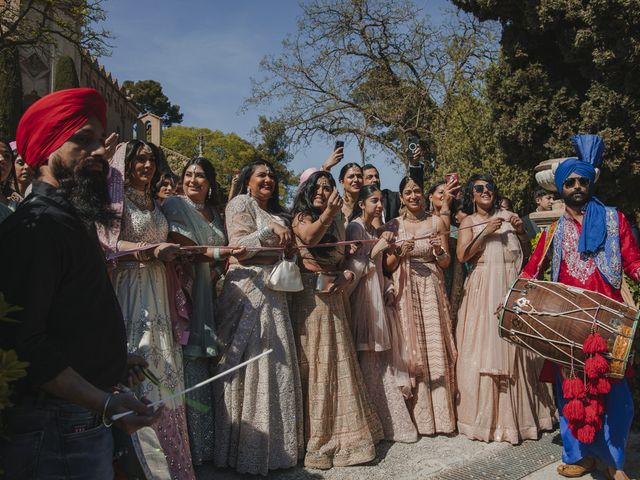 Maanraj and Kiran&apos;s Wedding in Barcelona, Spain 25