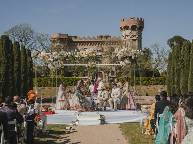 Maanraj and Kiran&apos;s Wedding in Barcelona, Spain 44