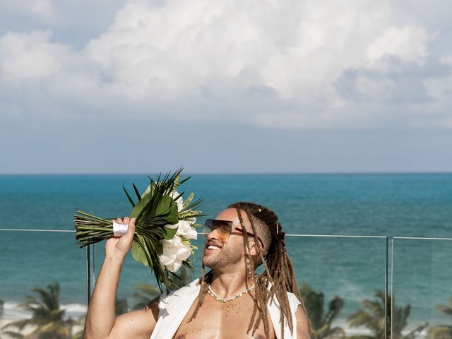 Damion and Blake's Wedding in Cancun, Mexico 31