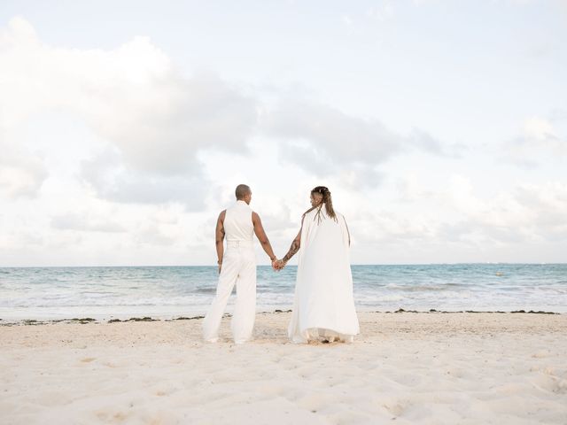 Damion and Blake's Wedding in Cancun, Mexico 95