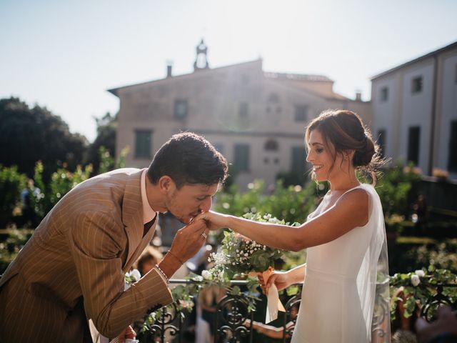 Lorenzo and Valentina&apos;s Wedding in Florence, Italy 32