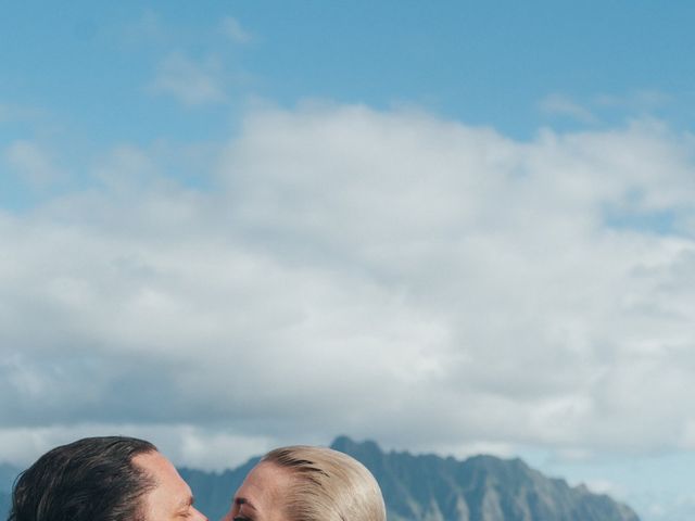 Clint and Kristin&apos;s Wedding in Kaaawa, Hawaii 4