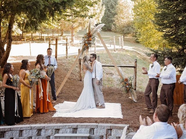 Mikayla and Michael&apos;s Wedding in Veneta, Oregon 81