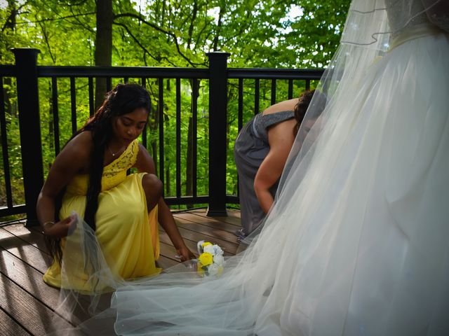 Jared and Alyssa&apos;s Wedding in Cleveland, Ohio 35
