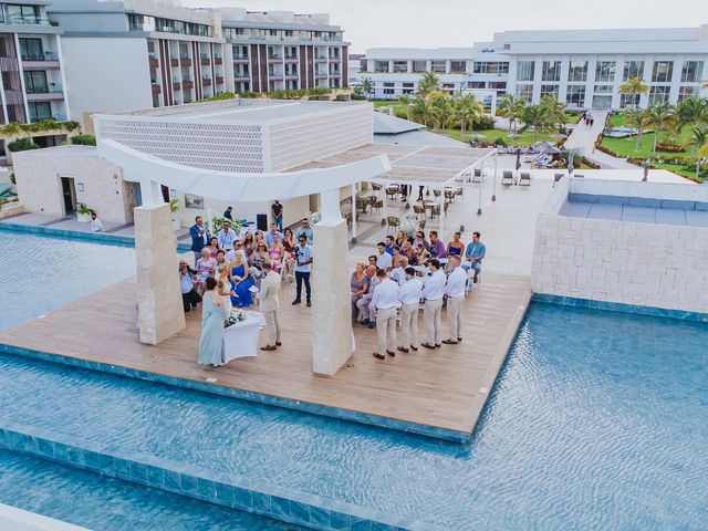 Travis and Alina&apos;s Wedding in Cancun, Mexico 39