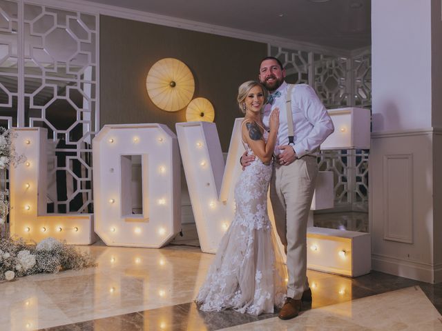 Travis and Alina&apos;s Wedding in Cancun, Mexico 76