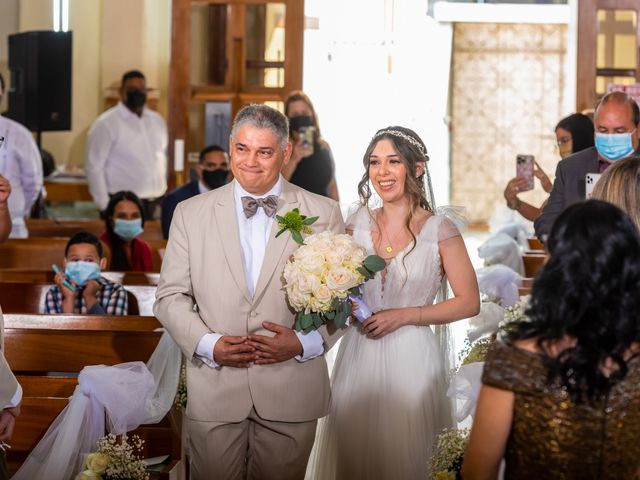 Esteban and Mónica&apos;s Wedding in Ponce, Puerto Rico 10