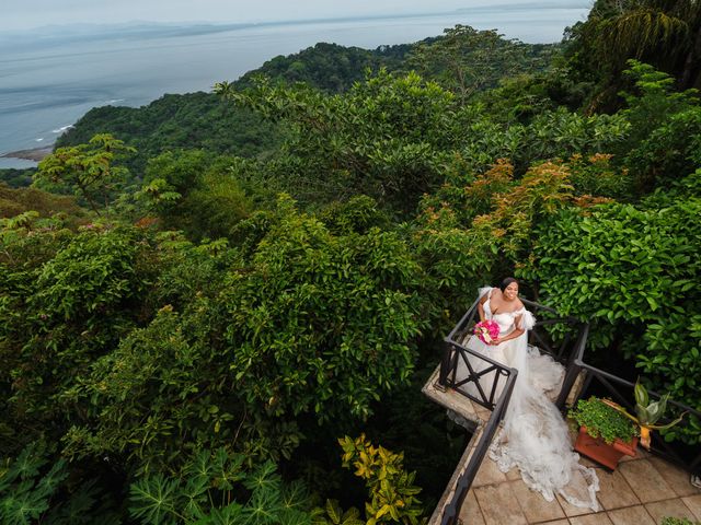 Carl and Brittnee&apos;s Wedding in Jaco, Costa Rica 3
