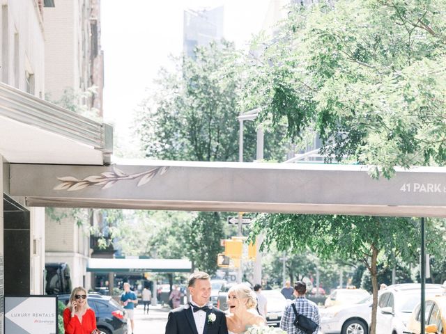 Ryan and Julia&apos;s Wedding in New York, New York 13