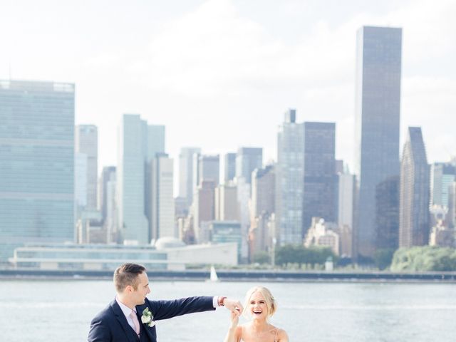 Ryan and Julia&apos;s Wedding in New York, New York 29