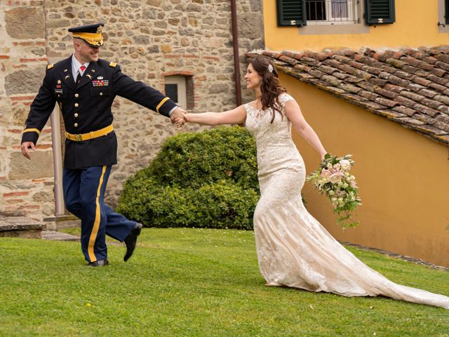Justin and Kiya&apos;s Wedding in Lucca, Italy 31