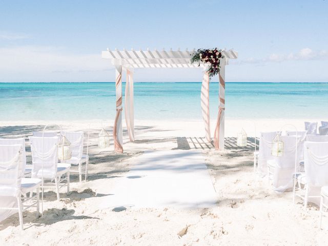 Brian and Kristina&apos;s Wedding in Grand Turk, Turks and Caicos 8