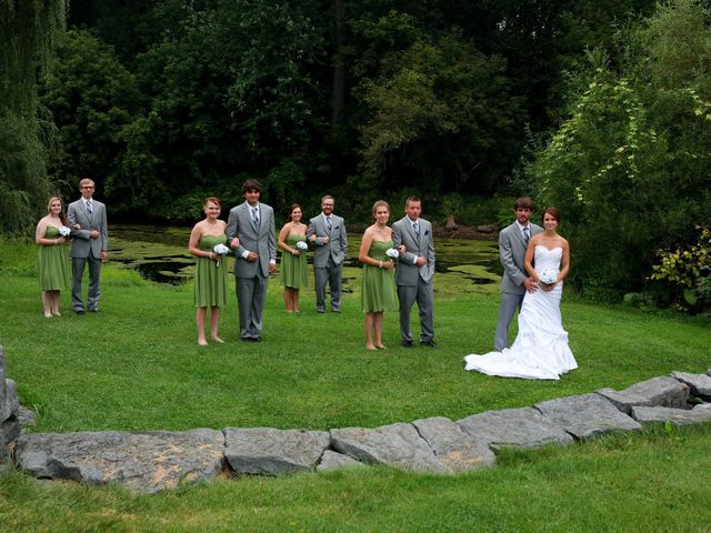 Tom and Liz&apos;s Wedding in Burlington, Vermont 31