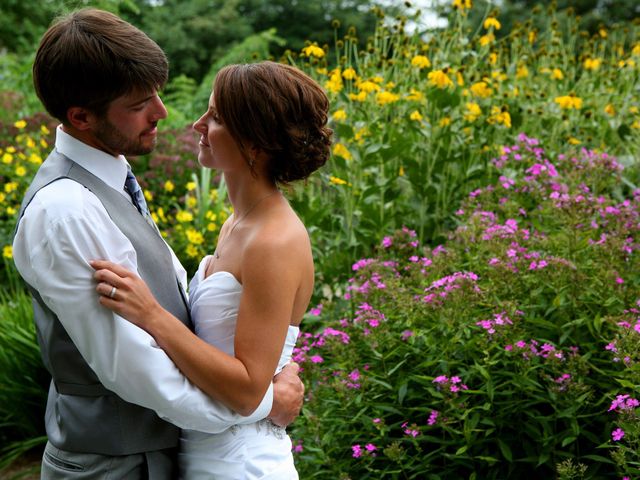 Tom and Liz&apos;s Wedding in Burlington, Vermont 43