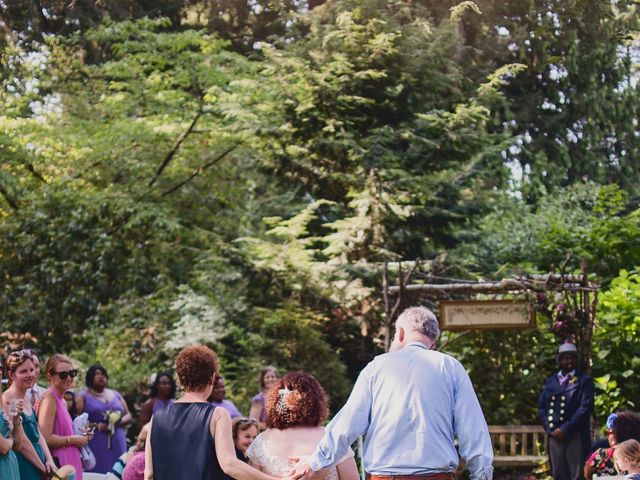 Damon and Marissa&apos;s Wedding in Seattle, Washington 10