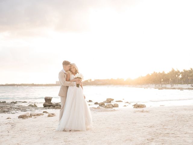 Timothy and Deanna's Wedding in Cancun, Mexico 113