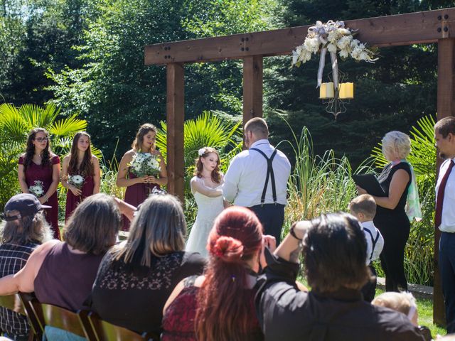 Paige and C.J&apos;s Wedding in Camano Island, Washington 12