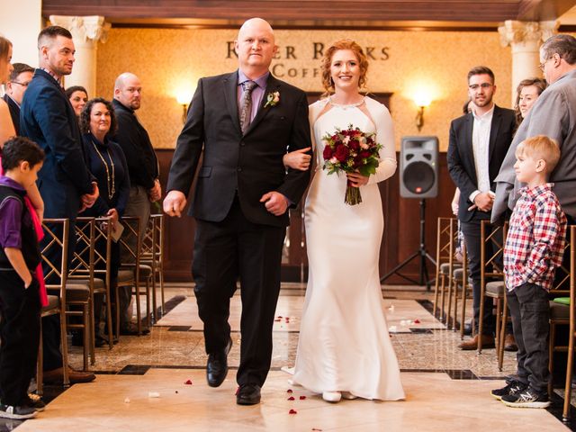 Jacob and Becky's Wedding in La Crosse, Wisconsin 8