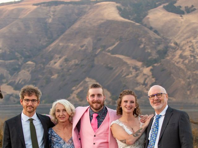 Dustin and Erika&apos;s Wedding in The Dalles, Oregon 110