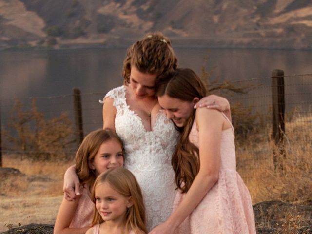 Dustin and Erika&apos;s Wedding in The Dalles, Oregon 129