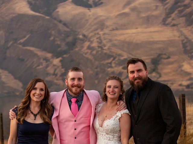 Dustin and Erika&apos;s Wedding in The Dalles, Oregon 135
