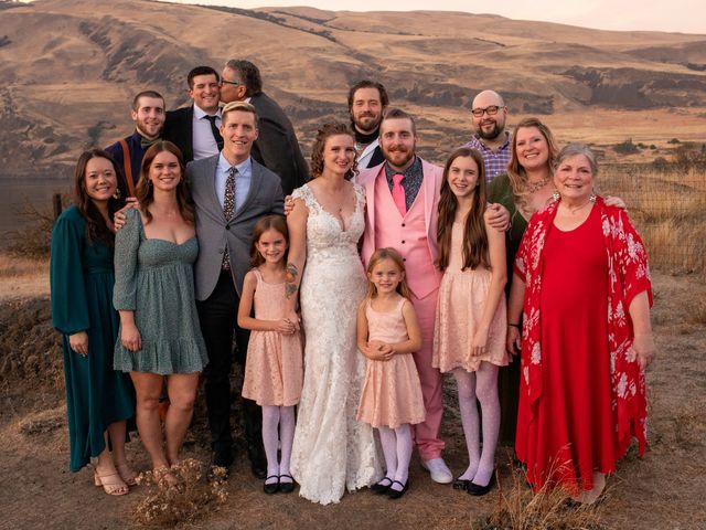 Dustin and Erika&apos;s Wedding in The Dalles, Oregon 162
