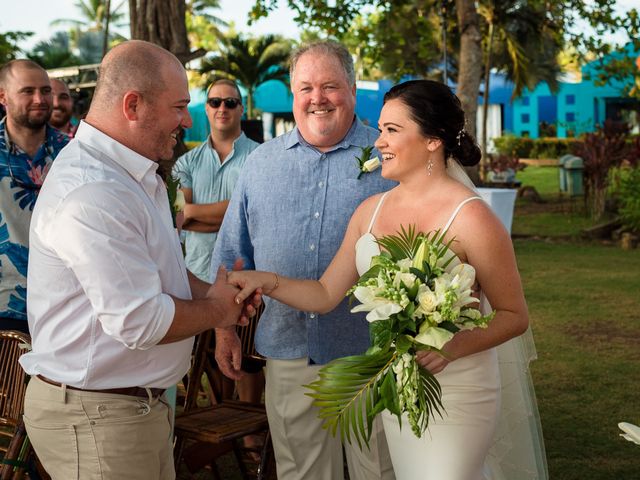 Jon and Kathleen&apos;s Wedding in Esterillos Oeste, Costa Rica 17