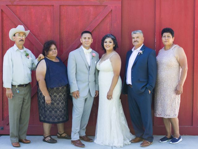 Lizette and Sergio&apos;s Wedding in Prosser, Washington 14