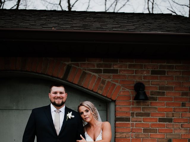 Beau and Timber&apos;s Wedding in Ashland, Ohio 16