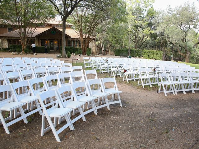 Stephanie and Carlos&apos;s Wedding in Helotes, Texas 5