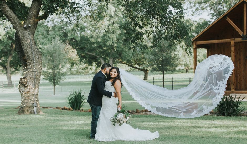 Oscar Deleija and Cristina Olvera's Wedding in Azle, Texas