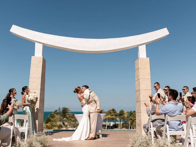 Jonathan and Ana Clara&apos;s Wedding in Cancun, Mexico 65